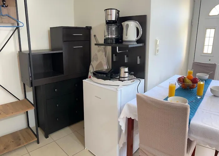 Natasha\'S Tiny Home